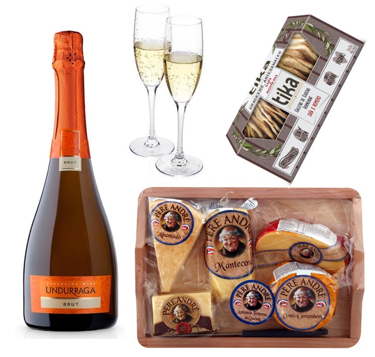 Champagne Espumante, Copas, Tabla 5 Quesos y Galletas Crackers